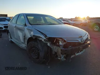 2013 Toyota Camry L with VIN 4T1BF1FK1DU272007, listed as a IAAI auction lot 40955929 with 157,042 mi miles. Bid and sale history available at carsss.com. Image 6.