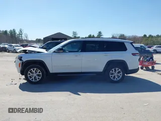 2021 Jeep Grand Cherokee Limited with VIN 1C4RJKBG1M8210916, listed as a IAAI auction lot 42052840 with 60,408 mi miles and . Bid and sale history available at DreamBid. Image 13.