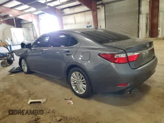 2013 Lexus ES 250 with VIN JTHBK1GG4D2000698, listed as a Copart auction lot 54052405 with 145,075 mi miles and Clean Title. Bid and sale history available at DreamBid. Image 2.