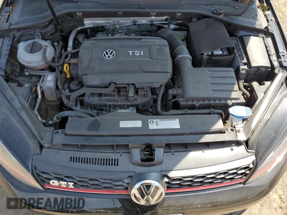 2017 Volkswagen GTI S z VIN 3VW547AU6HM026810, wystawiony jako Copart lot #56215205 z przebiegiem 66 486 mil mil oraz Szkoda całkowita • Salvage title. Historia ofert i sprzedaży dostępna na DreamBid. Obrazek 11.