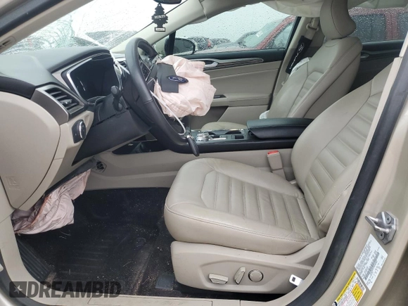 2017 Ford Fusion SE z VIN 3FA6P0H97HR166462, wystawiony jako Copart lot #86265204 z przebiegiem 65 707 mil mil oraz Szkoda całkowita • Salvage title. Historia ofert i sprzedaży dostępna na DreamBid. Obrazek 7.