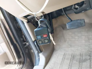 2008 Ford Explorer XLT with VIN 1FMEU73E08UA26690, listed as a IAAI auction lot 42587625 with 82,846 mi miles and . Bid and sale history available at DreamBid. Image 11.
