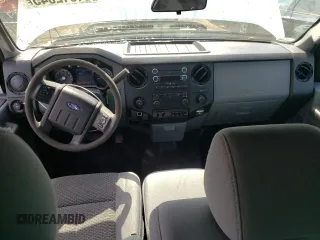 2014 Ford F-250 XL с VIN 1FT7W2B60EEA65497, выставлен на аукционе Copart как лот 61812045 с пробегом 238 916 миль миль и Списание • Salvage title. История ставок и продаж доступна на DreamBid. Изображение 8.
