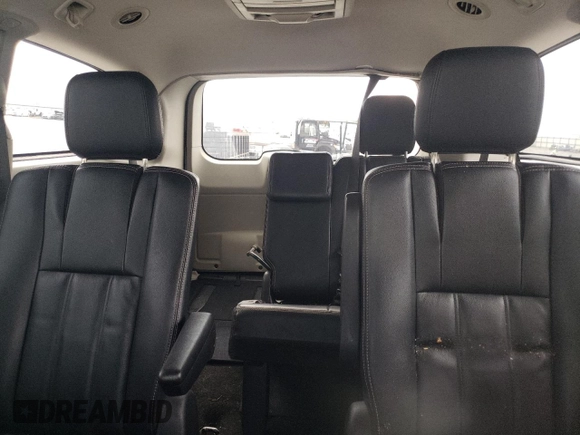 2014 Chrysler Town & Country Touring with VIN 2C4RC1BG9ER157859, listed as a Copart auction lot 53154205 with 164,230 mi miles and Salvage Title. Bid and sale history available at carsss.com. Image 10.