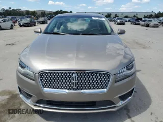 2019 Lincoln MKZ Hybrid z VIN 3LN6L5KU4KR604213, wystawiony jako Copart lot #72761484 z przebiegiem 62 469 mil mil oraz Nie do naprawy • Non repairable. Historia ofert i sprzedaży dostępna na DreamBid. Obrazek 5.