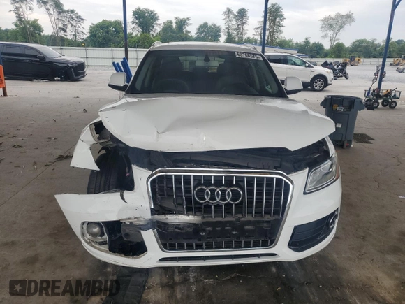2016 Audi Q5 Premium z VIN WA1C2AFP6GA059117, wystawiony jako Copart lot #60768575 z przebiegiem Nie podano mil oraz Szkoda całkowita • Salvage title. Historia ofert i sprzedaży dostępna na DreamBid. Obrazek 5.