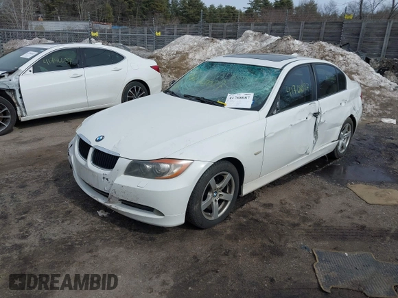 2006 BMW 3 Series 325xi with VIN WBAVD13556KV03735, listed as a IAAI auction lot 41768087 with 1 mi miles. Bid and sale history available at carsss.com. Image 17.