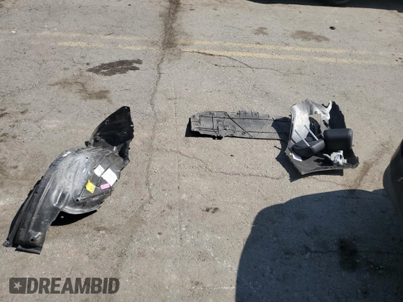 2018 Mazda 3 Touring z VIN 3MZBN1V31JM168860, wystawiony jako Copart lot #61908745 z przebiegiem Nie podano mil oraz Szkoda całkowita • Salvage title. Historia ofert i sprzedaży dostępna na DreamBid. Obrazek 12.