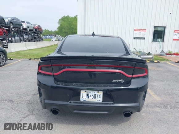 2020 Dodge Charger SRT Hellcat z VIN 2C3CDXL9XLH134202, wystawiony jako IAAI lot #42402856 z przebiegiem 24 675 mil mil oraz . Historia ofert i sprzedaży dostępna na DreamBid. Obrazek 16.