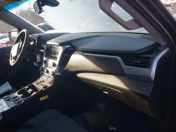 2016 Chevrolet Tahoe Commercial with VIN 1GNSKDEC9GR137688, listed as a IAAI auction lot 41387125 with 115,721 mi miles. Bid and sale history available at carsss.com. Image 5.