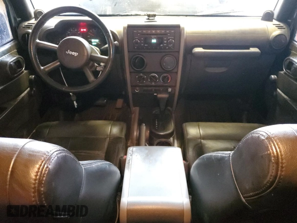 2008 Jeep Wrangler Unlimited X with VIN 1J4GB39148L513679, listed as a Copart auction lot 44777835 with 161,099 mi miles and Clean Title. Bid and sale history available at DreamBid. Image 8.