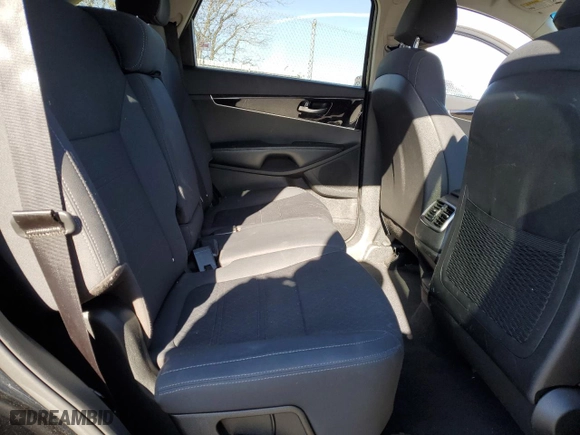 2018 Kia Sorento L with VIN 5XYPG4A34JG430409, listed as a Copart auction lot 45819625 with 112,975 mi miles and Salvage Title. Bid and sale history available at carsss.com. Image 11.