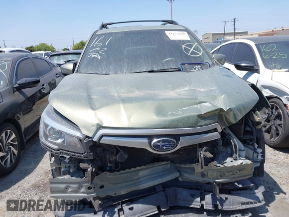2019 Subaru Forester Premium with VIN JF2SKAEC4KH451448, listed as a IAAI auction lot 42279690 with 99,219 mi miles and . Bid and sale history available at DreamBid. Image 13.