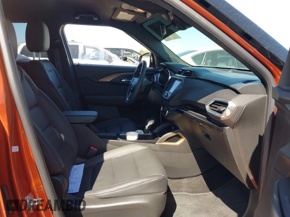 2022 Chevrolet TrailBlazer ACTIV with VIN KL79MVSLXNB061705, listed as a IAAI auction lot 39196381 with 24,546 mi miles. Bid and sale history available at carsss.com. Image 5.