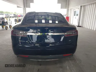 2014 Tesla Model S 60 с VIN 5YJSA1H11EFP60357, выставлен на аукционе IAAI как лот 42656130 с пробегом 133 344 миль миль и . История ставок и продаж доступна на DreamBid. Изображение 16.