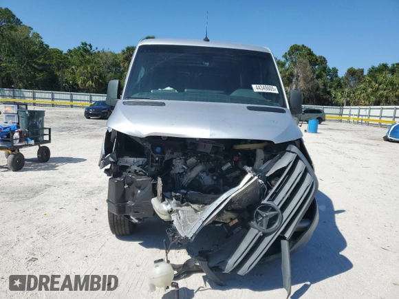 2020 Mercedes-Benz Sprinter with VIN W1W4EBHY4LT033597, listed as a Copart auction lot 44349805 with 78,017 mi miles and Non Repairable. Bid and sale history available at DreamBid. Image 5.