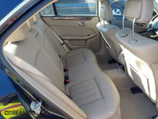 2010 Mercedes-Benz E-Class E 350 Luxury with VIN WDDHF8HB5AA062520, listed as a IAAI auction lot 41698049 with 222,842 mi miles. Bid and sale history available at carsss.com. Image 8.