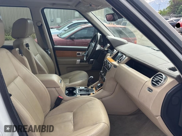 2013 Land Rover LR4 Lux with VIN SALAK2D46DA672743, listed as a Copart auction lot 60096085 with 146,478 mi miles and Clean title. Bid and sale history available at DreamBid. Image 5.