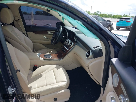 2021 Mercedes-Benz GLC 300 с VIN W1N0G8DB4MF875096, выставлен на аукционе IAAI как лот 42379867 с пробегом 66 991 миль миль и . История ставок и продаж доступна на DreamBid. Изображение 5.