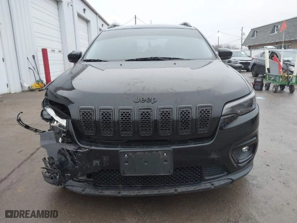2019 Jeep Cherokee Latitude Plus with VIN 1C4PJLLB8KD396345, listed as a IAAI auction lot 41201994 with 63,947 mi miles. Bid and sale history available at carsss.com. Image 13.