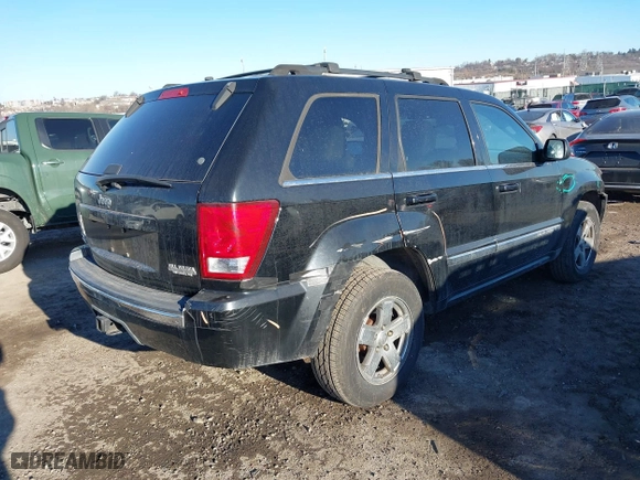 2007 Jeep Grand Cherokee Limited with VIN 1J8HR58N57C618812, listed as a IAAI auction lot 41435127 with 111,118 mi miles. Bid and sale history available at carsss.com. Image 4.