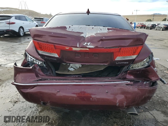 2009 Hyundai Azera Limited with VIN KMHFC46F49A358970, listed as a Copart auction lot 82125714 with 208,090 mi miles and Salvage Title. Bid and sale history available at DreamBid. Image 6.