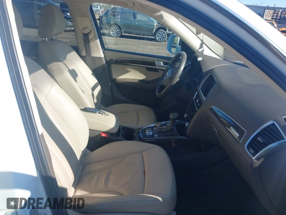 2014 Audi Q5 Premium Plus with VIN WA1LFAFP3EA106931, listed as a IAAI auction lot 41933150 with 140,104 mi miles and . Bid and sale history available at DreamBid. Image 5.