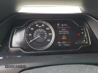 2020 Hyundai Ioniq Blue с VIN KMHC65LC6LU186070, выставлен на аукционе Copart как лот 57393055 с пробегом 102 280 миль миль и Списание • Salvage title. История ставок и продаж доступна на DreamBid. Изображение 9.