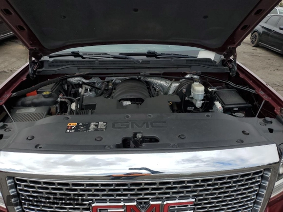 2015 GMC Sierra 1500 Denali with VIN 3GTU2WEC0FG109273, listed as a Copart auction lot 52823815 with 102,079 mi miles and Salvage Title. Bid and sale history available at carsss.com. Image 11.