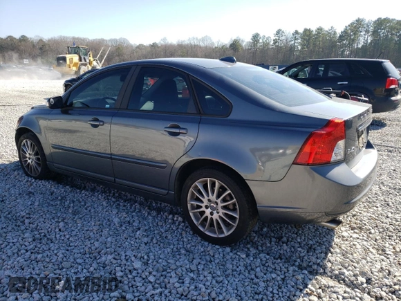 2011 Volvo S40 с VIN YV1672MS3B2538884, выставлен на аукционе Copart как лот 43956635 с пробегом 201 814 миль миль и Списание • Salvage title. История ставок и продаж доступна на DreamBid. Изображение 2.