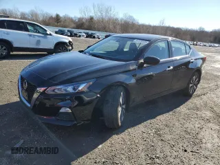 2022 Nissan Altima SV with VIN 1N4BL4DW8NN350577, listed as a Copart auction lot 42229335 with 14,590 mi miles and Salvage Title. Bid and sale history available at DreamBid. Image 1.