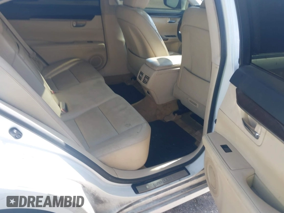 2013 Lexus ES 4dr Sdn with VIN JTHBK1GG7D2067019, listed as a IAAI auction lot 42088189 with 202,667 mi miles. Bid and sale history available at carsss.com. Image 8.