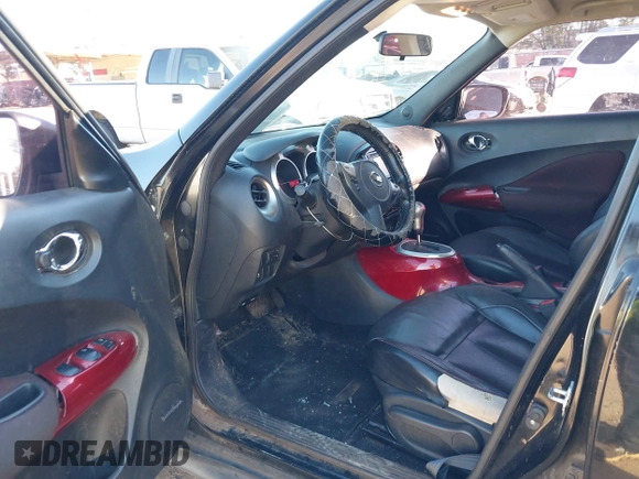 2015 Nissan Juke S with VIN JN8AF5MR5FT509408, listed as a IAAI auction lot 40839984 with 205,528 mi miles. Bid and sale history available at carsss.com. Image 5.