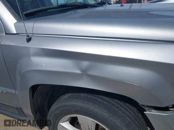 2017 Jeep Patriot Latitude with VIN 1C4NJPFBXHD182248, listed as a IAAI auction lot 41981701 with 82,466 mi miles and . Bid and sale history available at DreamBid. Image 17.