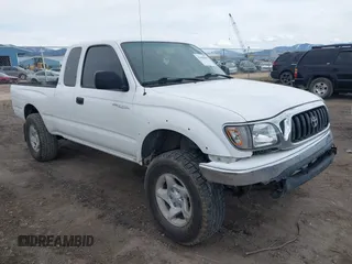 2003 Toyota Tacoma with VIN 5TEWN72N23Z246937, listed as a IAAI auction lot 41868085 with 220,973 mi miles. Bid and sale history available at carsss.com. Image 1.