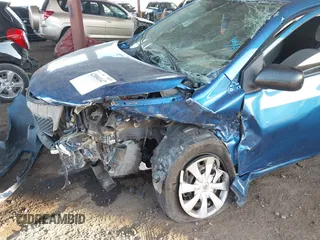 2009 Toyota Corolla with VIN JTDBL40E399054551, listed as a IAAI auction lot 42004147 with 1 mi miles. Bid and sale history available at carsss.com. Image 6.
