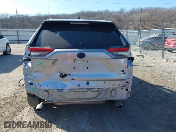 2021 Toyota RAV4 Hybrid XSE with VIN 2T3E6RFV3MW006825, listed as a IAAI auction lot 41787718 with 45,979 mi miles. Bid and sale history available at carsss.com. Image 16.
