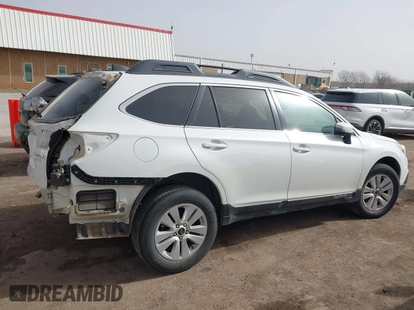 2017 Subaru Outback Premium z VIN 4S4BSAHC8H3217891, wystawiony jako IAAI lot #41797275 z przebiegiem 151 904 mil mil oraz . Historia ofert i sprzedaży dostępna na DreamBid. Obrazek 14.