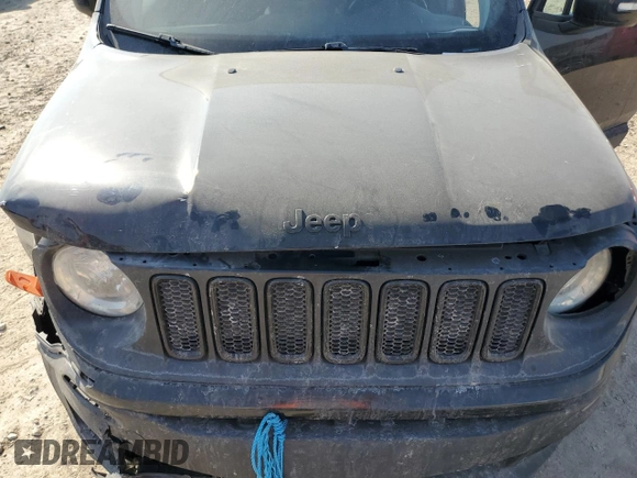 2018 Jeep Renegade Latitude z VIN ZACCJABB6JPH01426, wystawiony jako Copart lot #48740575 z przebiegiem 158 198 mil mil oraz Szkoda całkowita • Salvage title. Historia ofert i sprzedaży dostępna na DreamBid. Obrazek 12.