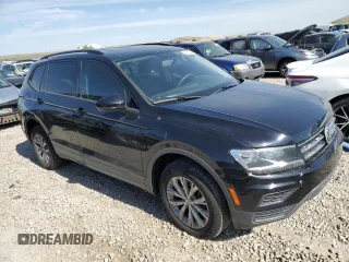 2020 Volkswagen Tiguan S z VIN 3VV1B7AX7LM133358, wystawiony jako Copart lot #61960445 z przebiegiem 74 698 mil mil oraz Szkoda całkowita • Salvage title. Historia ofert i sprzedaży dostępna na DreamBid. Obrazek 4.