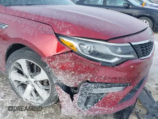 2019 Kia Optima LX with VIN 5XXGT4L31KG349821, listed as a IAAI auction lot 41366118 with 94,181 mi miles. Bid and sale history available at carsss.com. Image 6.
