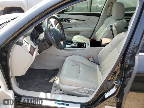2016 Infiniti Q70 with VIN JN1BY1PR7GM720364, listed as a Copart auction lot 56598133 with 83,492 mi miles and Non repairable. Bid and sale history available at DreamBid. Image 7.