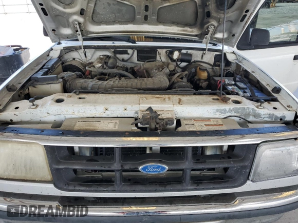 1994 Ford Ranger Splash with VIN 1FTCR14XXRPC09962, listed as a Copart auction lot 55682025 with 146,111 mi miles and Salvage title. Bid and sale history available at DreamBid. Image 11.