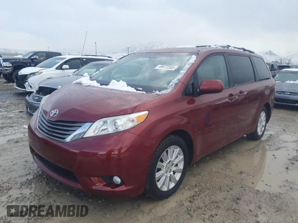 2012 Toyota Sienna XLE with VIN 5TDDK3DC0CS033695, listed as a Copart auction lot 49472385 with 190,954 mi miles and Clean Title. Bid and sale history available at carsss.com. Image 1.