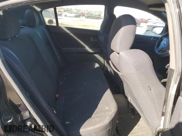 2011 Nissan Sentra SE-R z VIN 3N1BB6AP6BL708974, wystawiony jako Copart lot #42222005 z przebiegiem 180 346 mil mil oraz Szkoda całkowita • Salvage title. Historia ofert i sprzedaży dostępna na DreamBid. Obrazek 10.