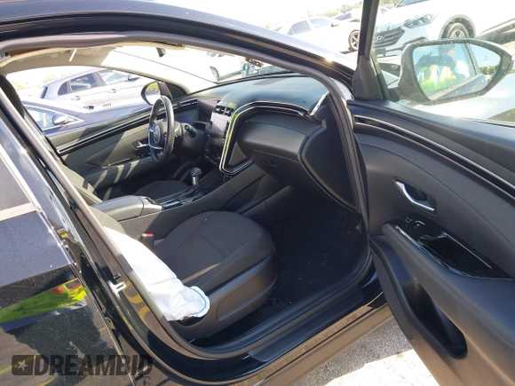 2022 Hyundai Tucson SEL with VIN 5NMJF3AE4NH054584, listed as a IAAI auction lot 41745990 with 33,728 mi miles. Bid and sale history available at carsss.com. Image 5.