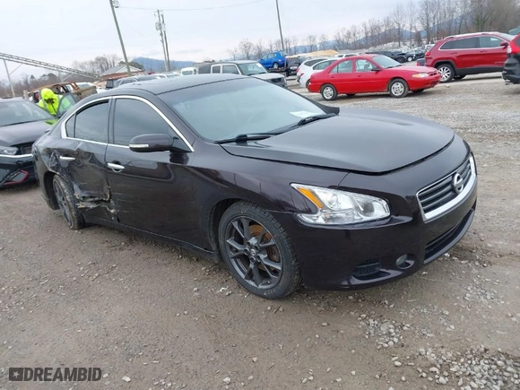 2014 Nissan Maxima 3.5 SV with VIN 1N4AA5AP2EC456040, listed as a IAAI auction lot 41617295 with 220,033 mi miles. Bid and sale history available at carsss.com. Image 1.