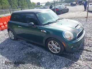 2012 MINI Hardtop S с VIN WMWSV3C56CT387818, выставлен на аукционе IAAI как лот 42792833 с пробегом Не указан миль и . История ставок и продаж доступна на DreamBid. Изображение 1.