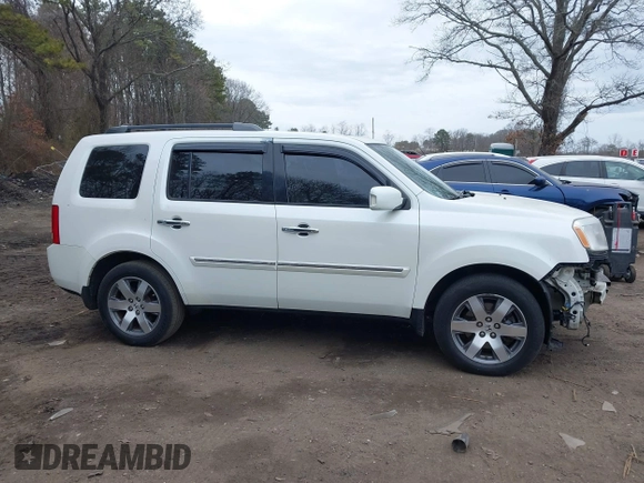 2013 Honda Pilot Touring with VIN 5FNYF4H96DB031577, listed as a IAAI auction lot 41699838 with 180,876 mi miles. Bid and sale history available at carsss.com. Image 13.
