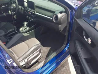 2021 Kia Forte GT-Line with VIN 3KPF34AD5ME280232, listed as a IAAI auction lot 42469251 with 33,275 mi miles and . Bid and sale history available at DreamBid. Image 5.